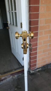 lock installation